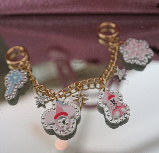 A royal winter bag chain