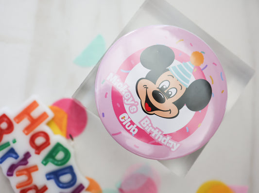 Birthday club button